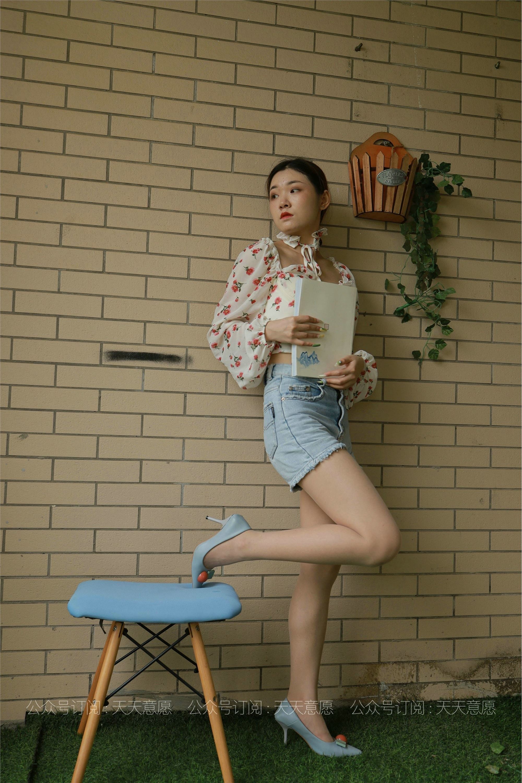 IESS异思趣向  2021.07.03 丝享家850：可可《法式碎花裙》